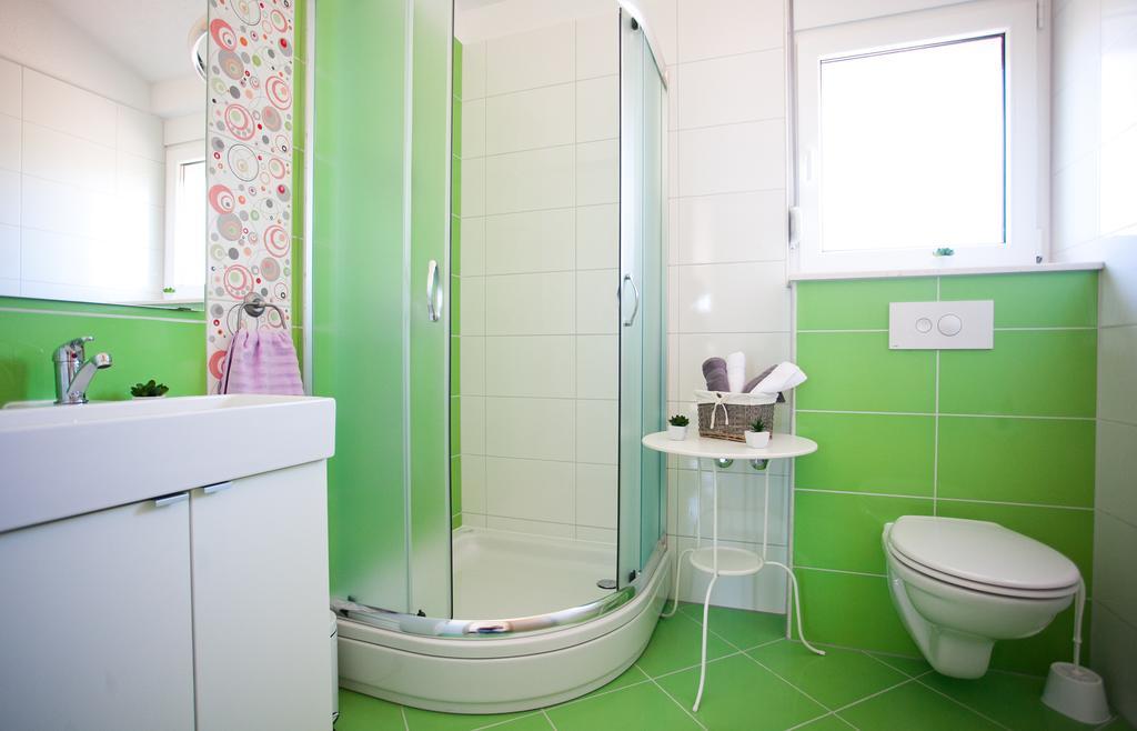 Apartments Medvid Trogir Bilik gambar